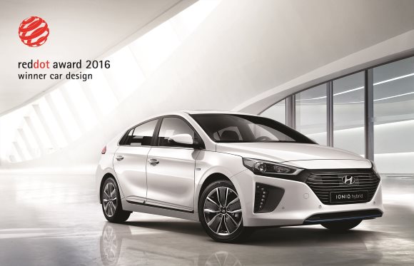 Hyundai IONIQ model receives Red Dot Design Award (2)