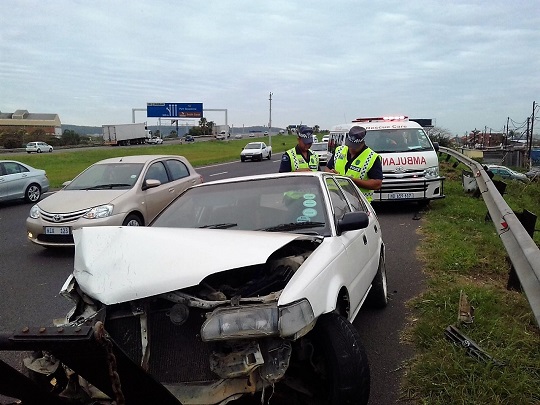 2 accidents leave 7 injured in Chatsworth