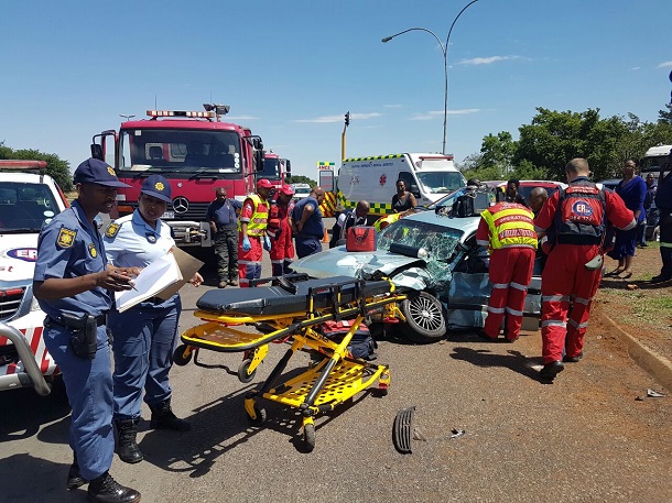 [VANDERBIJLPARK] - Five injured following two vehicle collision