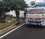 Fifteen injured in taxi roll over, M4 Broadway.